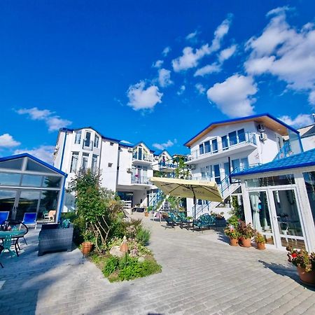 Dushet'i Laguna Beach Club Bazaleti Lake מראה חיצוני תמונה