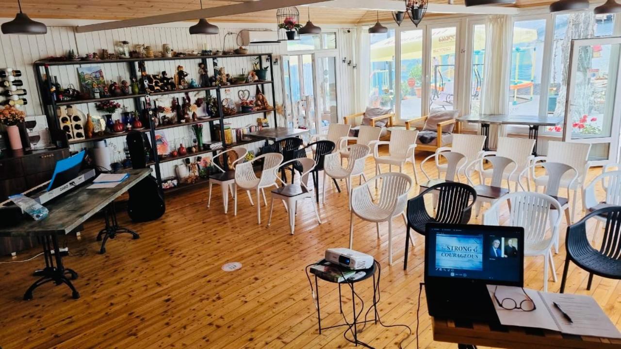 Dushet'i Laguna Beach Club Bazaleti Lake מראה חיצוני תמונה